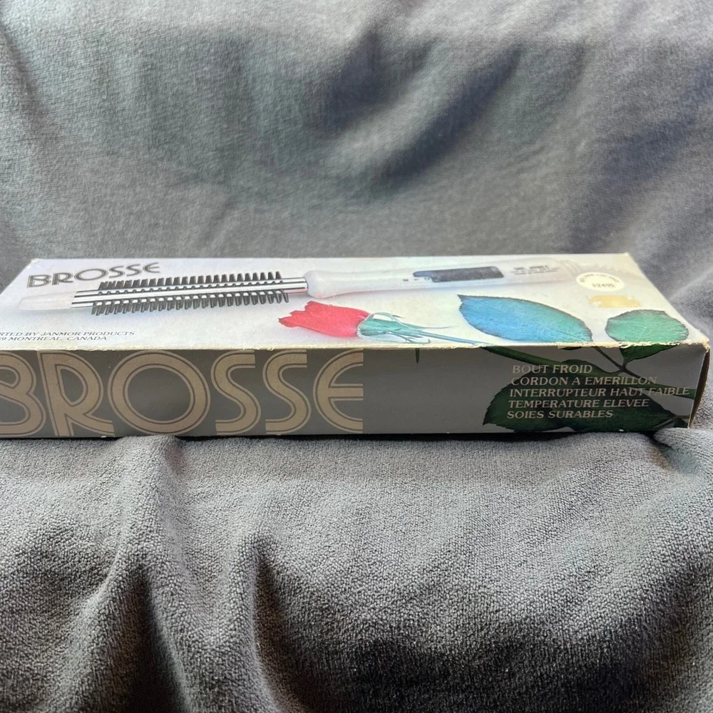 Vintage Brosse Electric Hair Styling Brush Model 1854 White Black Dual Heat NIB